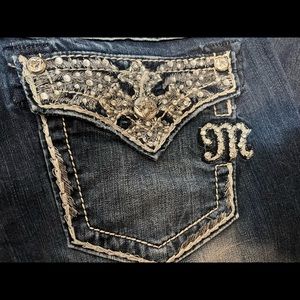 COPY - Beautiful Pair of Miss Me Jeans Size 30W/31L- has 9 inch leg width-